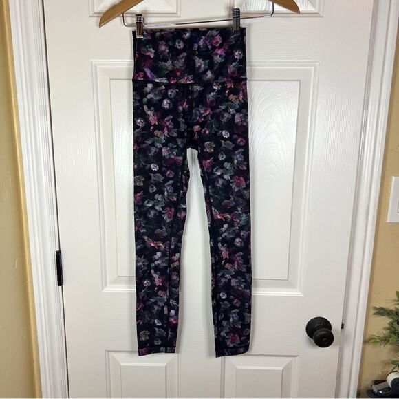 Lululemon High Rise Fast and Free Wunder Under Size 2 Multi Floral Print‎ - Picture 1 of 9